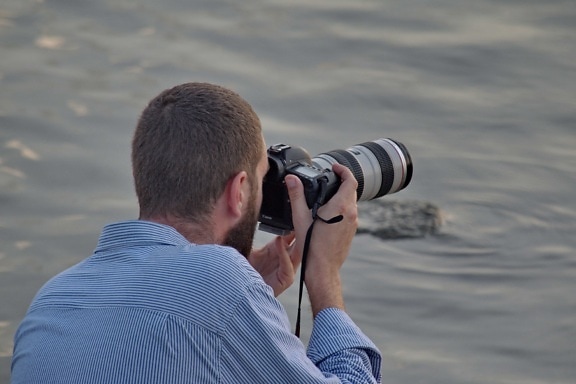 lens, man, photographer, photojournalist, professional, device, instrument, water, nature, beach