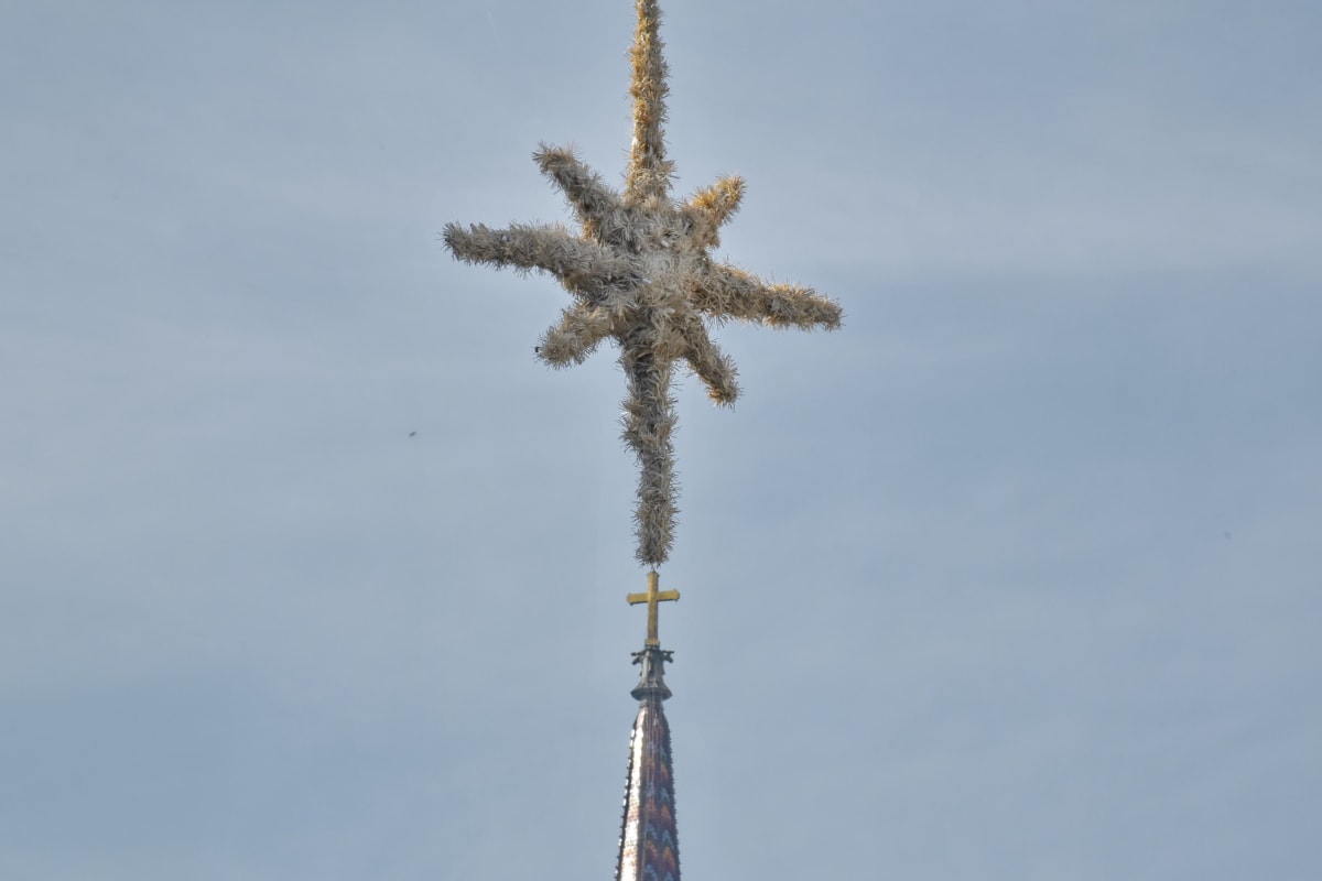 cielo azul, Navidad, Torre de la iglesia, decoración, alta, punto de vista, estrella, naturaleza, religión, Cruz