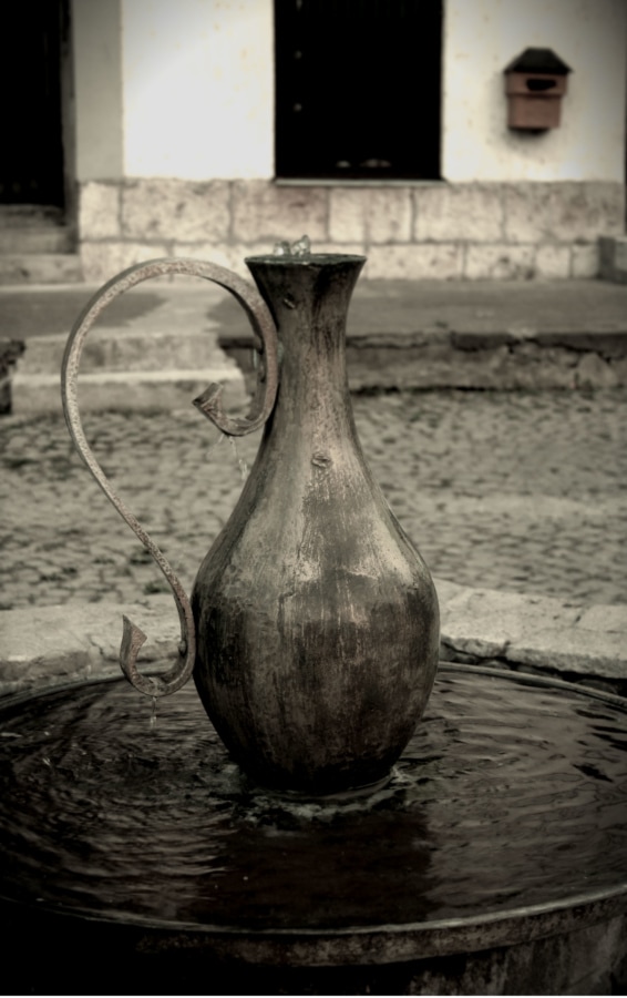 fontene, vase, vann, mugge, monokrom, beholder, årgang, svart-hvitt, gamle, kunst
