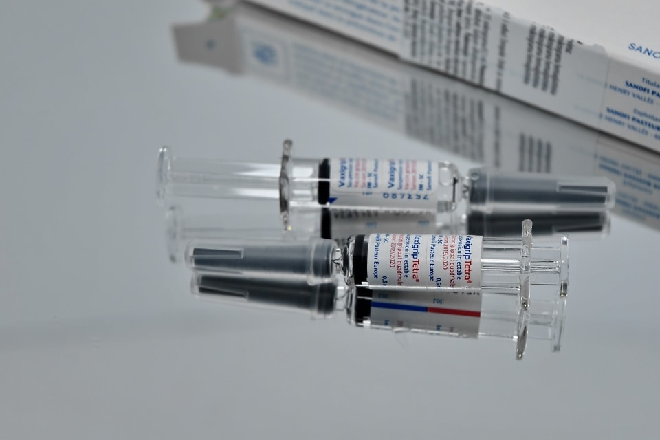 Free picture: injection, medical care, medication, syringe, device ...