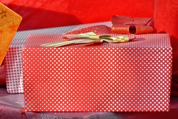 anniversary, box, carton, christmas, decorative, gift, holiday, package, pinkish, birthday