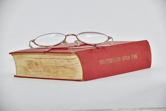 book, eyeglasses, hardcover, language, red, russian, socialism, old, still life, literature