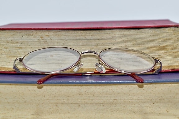 knihy, zblízka, dioptrické brýle, boční pohled, horní povrch, dřevo, staré, ročník, čočka, papír