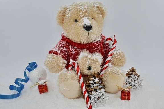 Katolícka, Vianoce, dekorácie, darčeky, náboženstvo, snehové vločky, hračka medvedíka, sneh, zimné, medveď