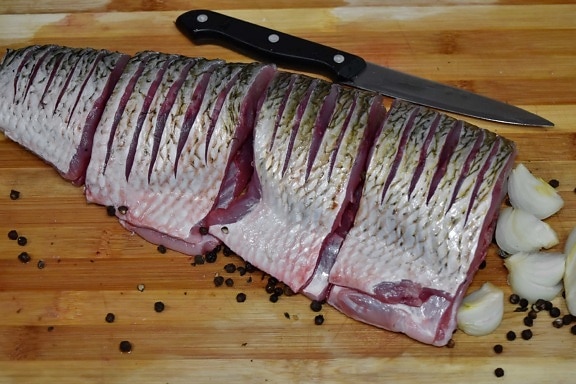 fillet, fish, fresh, kitchen table, kitchenware, knife, raw meat, vegetables, meat, wood