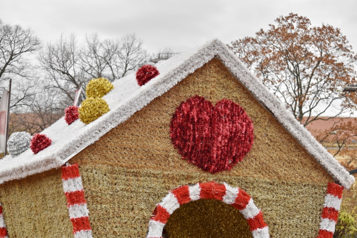 colorful, decoration, heart, house, winter, christmas, traditional, wood, nature, celebration