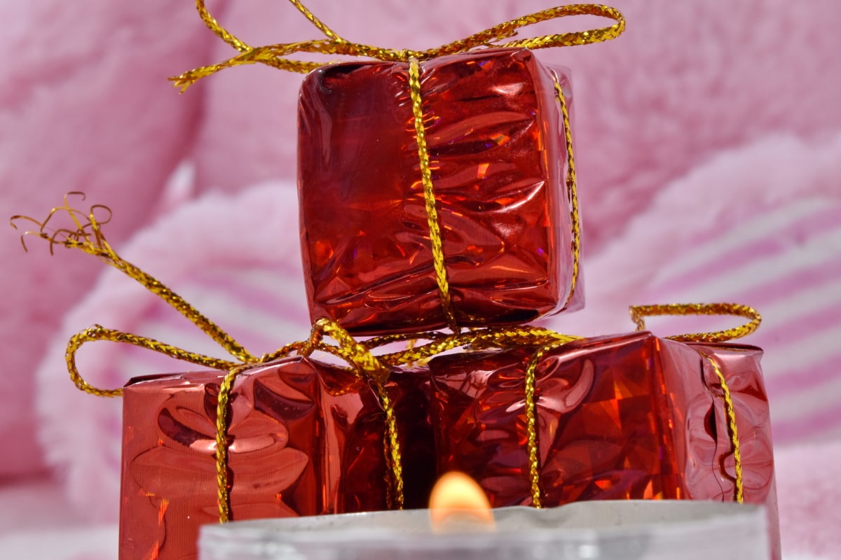 boxes, candlelight, candles, christmas, gifts, orthodox, glass, shining, bright, decoration