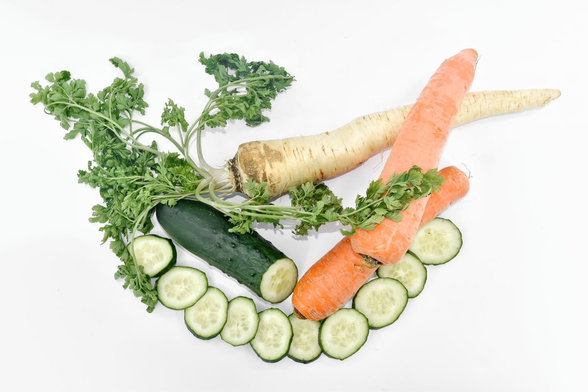 cucumber, parsley, salad, food, carrot, vegetable, vegetables, root, health, healthy