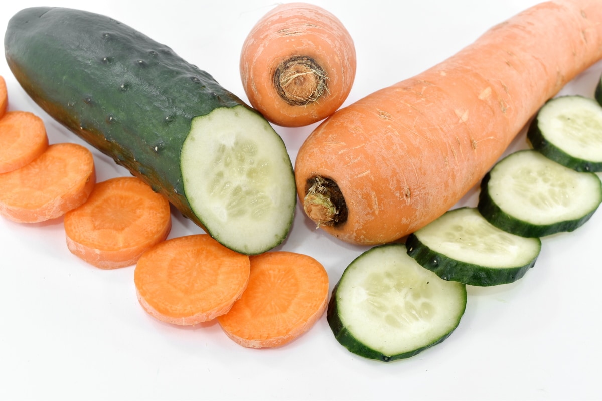 напречно сечение, краставица, филийки, морков, храна, корен, зеленчуци, здраве, хранене, съставки