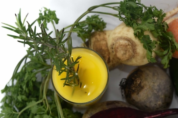antioxidant, green leaves, juice, kohlrabi, roots, spice, vegetables, food, parsley, dinner