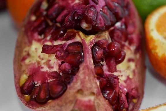 agriculture, aromatic, bitter, kernel, pomegranate, slices, tasty, produce, food, tropical