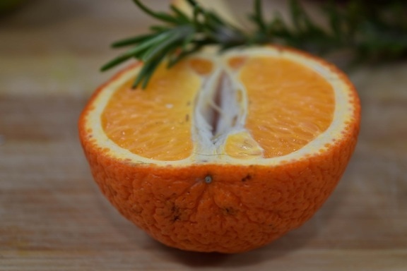 świeży, owoce, połowa, skórka pomarańczowa, okrągłe, plasterek, przyprawa, gałązka, mandarynki, pomarańczowy