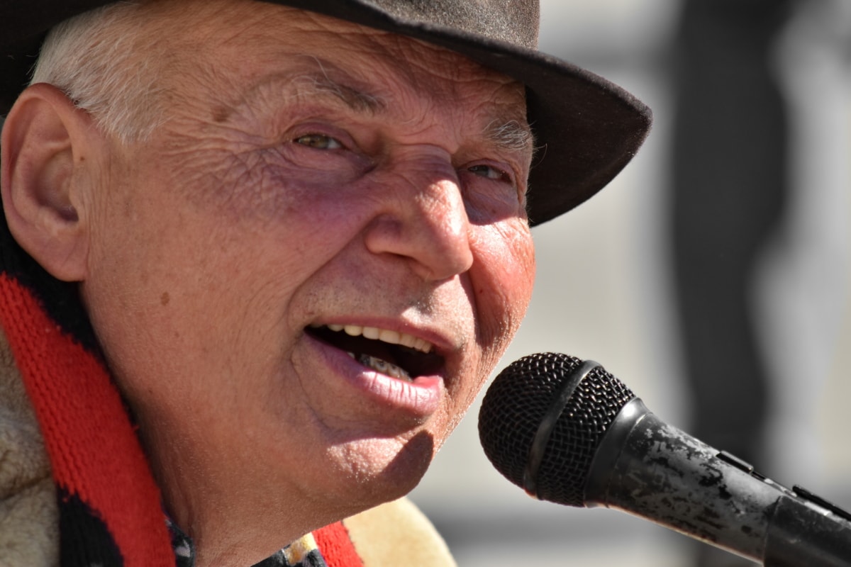 face, happiness, hat, musician, old fashioned, singer, wrinkle, person, performer, man