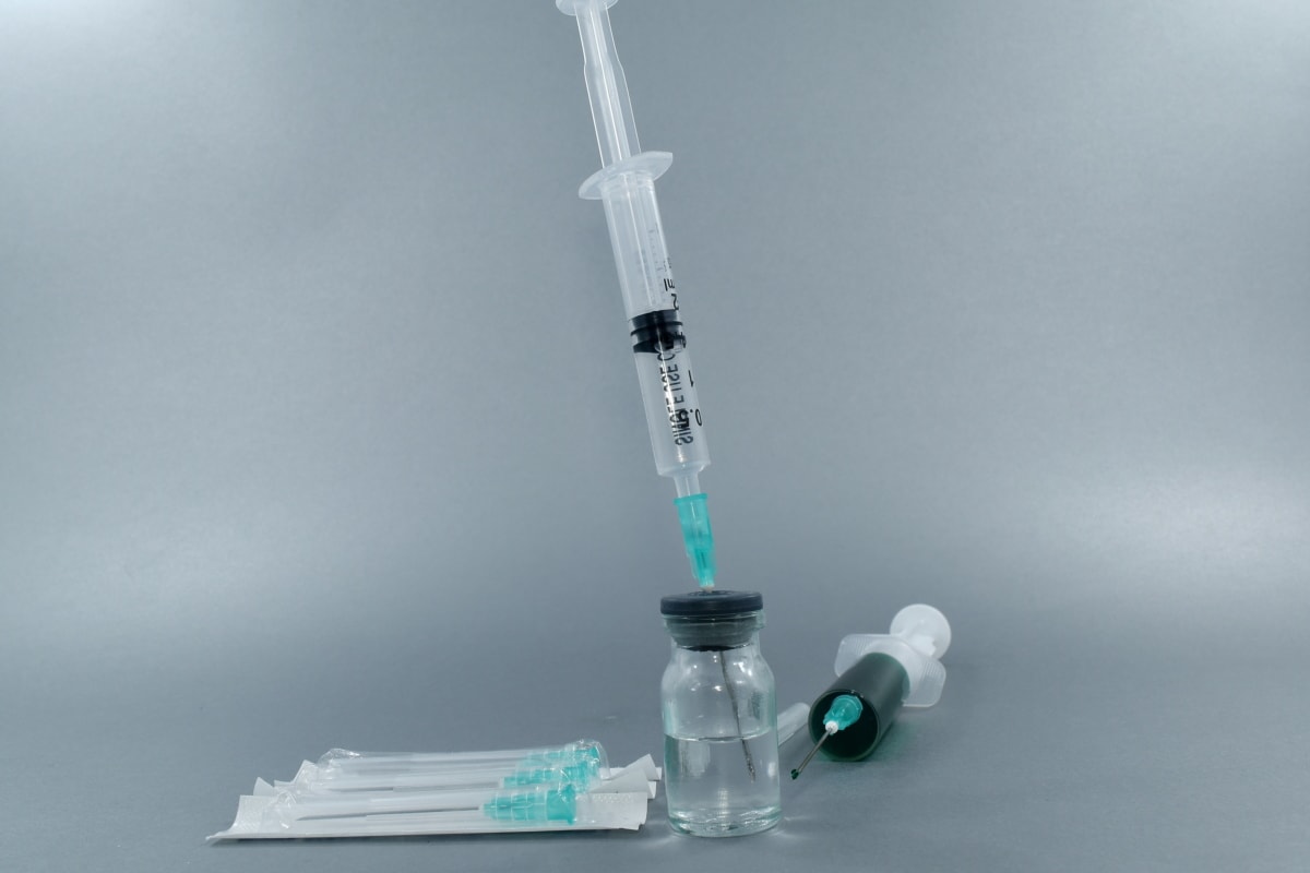Free picture: bottle, injection, meditation, needle, pharmacology ...