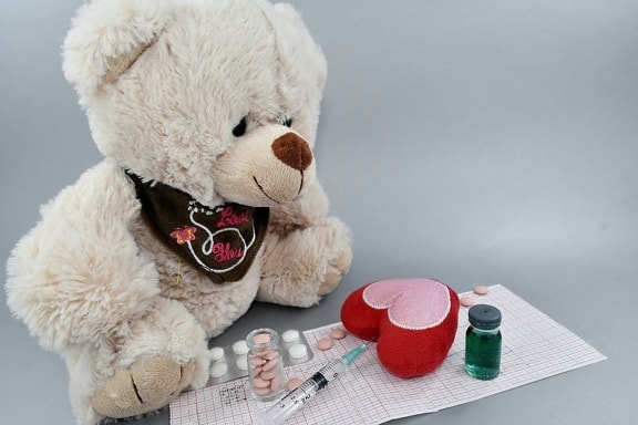 阿司匹林, 心脏病, 冠心病, 新冠病毒, 药物, 心脏病发作, 心跳, 疫苗接种, 玩具, 泰迪熊玩具