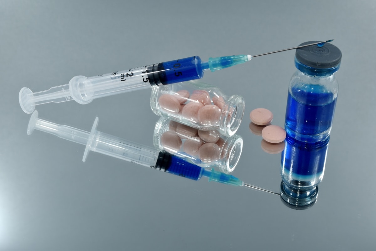 azul, coronavírus, drogas, experimento, comprimidos, teste, vacina, agulha, seringa, medicina