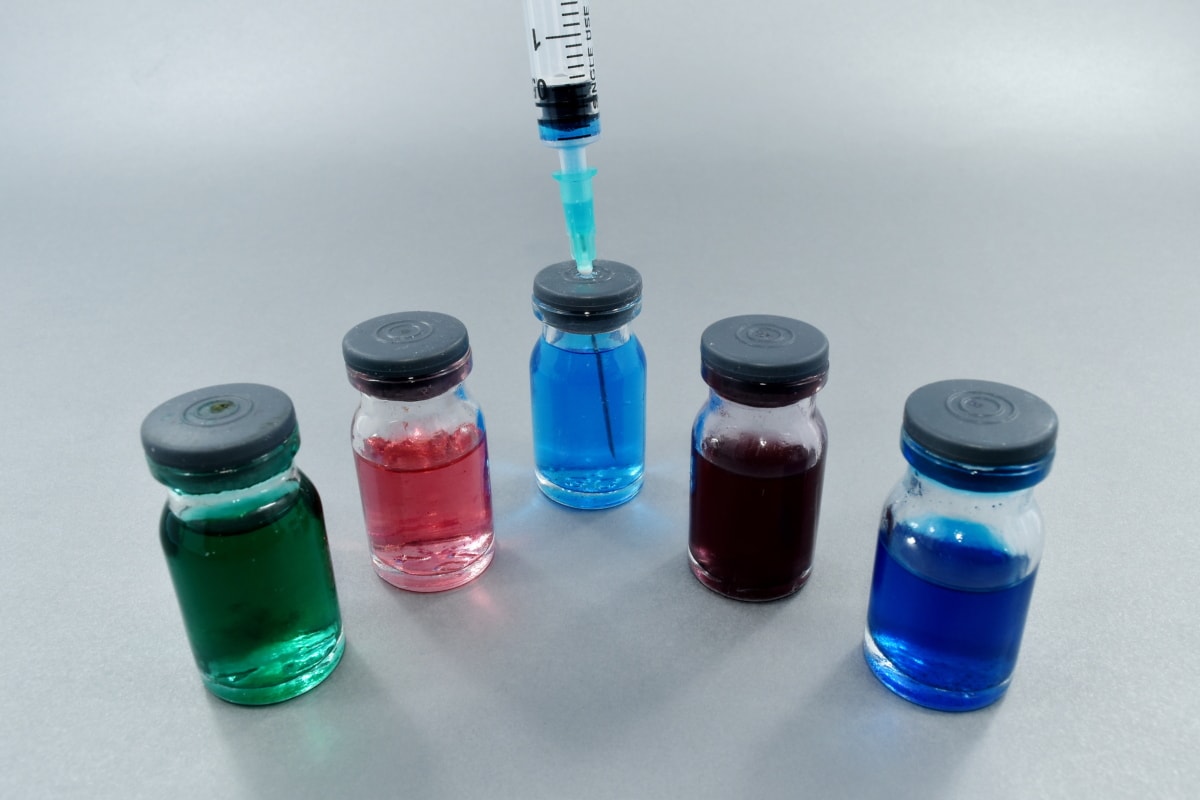 antibacterial, antibody, anticoagulant, bottles, scientific research, syringe, testing, container, treatment, bottle
