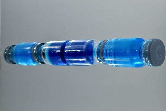blauw, flessen, chemische stoffen, chemie, horizontale, vloeistof, reflectie, spuit, kunststof, fles