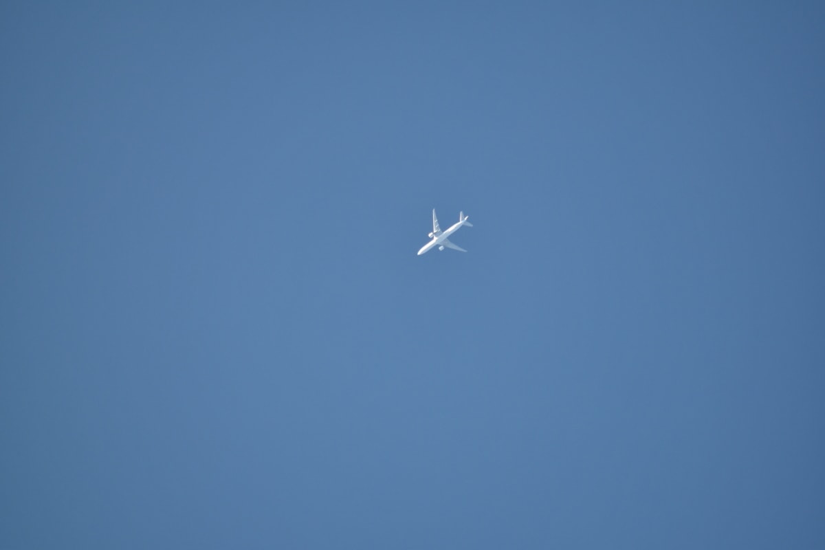 repülőgép, kék ég, távolság, fehér, repülőgép, sík, jármű, eszköz, szárny, Jet