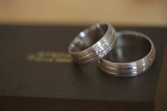 engagement, precious, rings, wedding, wedding ring, blur, still life, indoors, steel, food