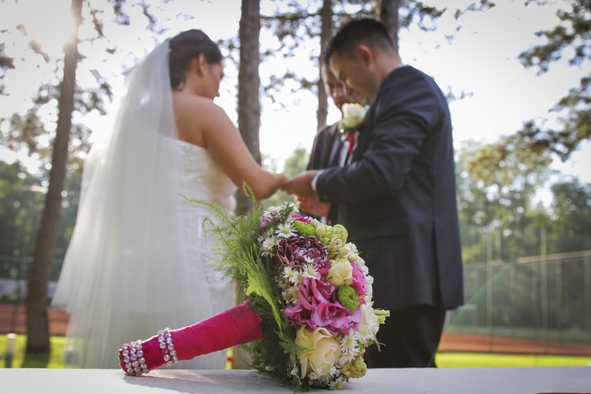 bruden, ceremoni, brudgom, mand, udendørs, solskin, bryllup, kone, engagement, buket