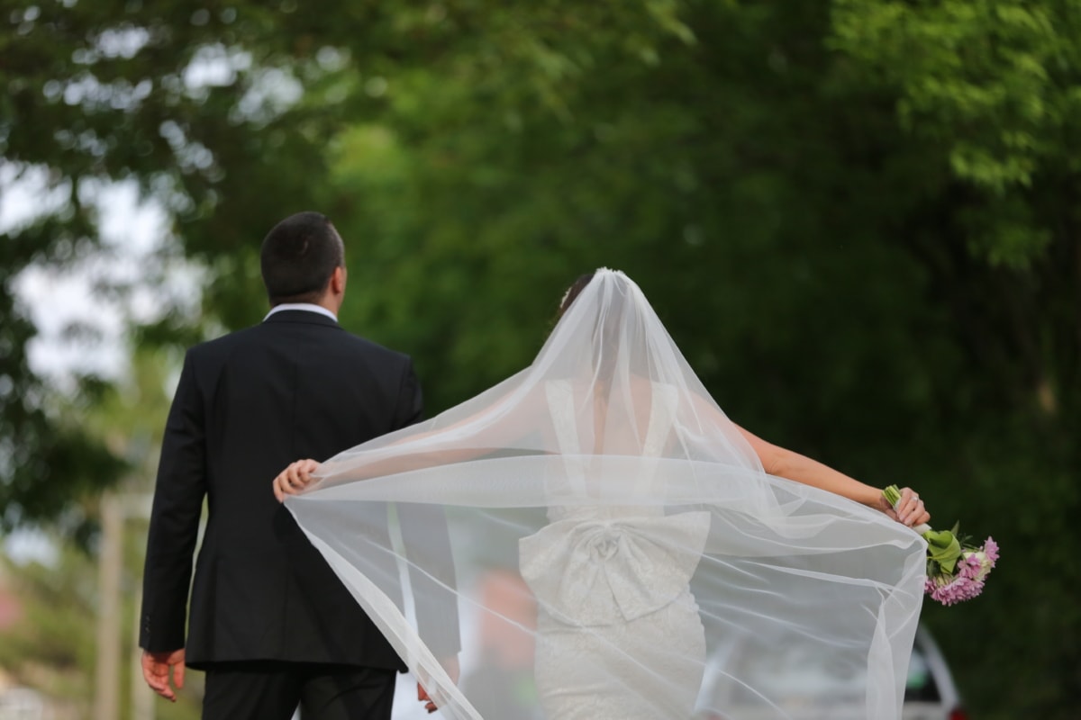рокля, щастие, Щастлив, съпруг, воал, жена, булката, сватба, на открито, младоженеца