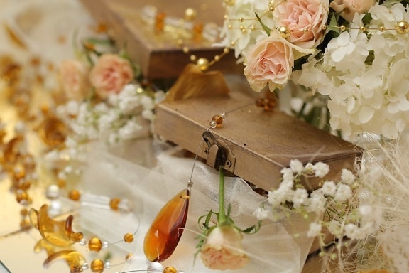 bouquet, box, decoration, jewelry, wedding, arrangement, nature, romance, love, flower