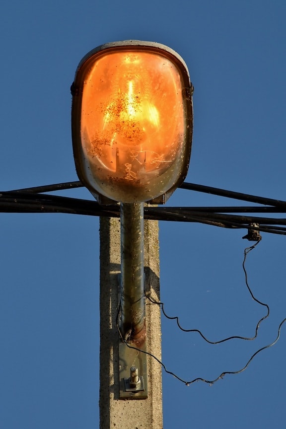 electricity, light bulb, pole, outdoors, light, lamp, old, blue sky, steel, street