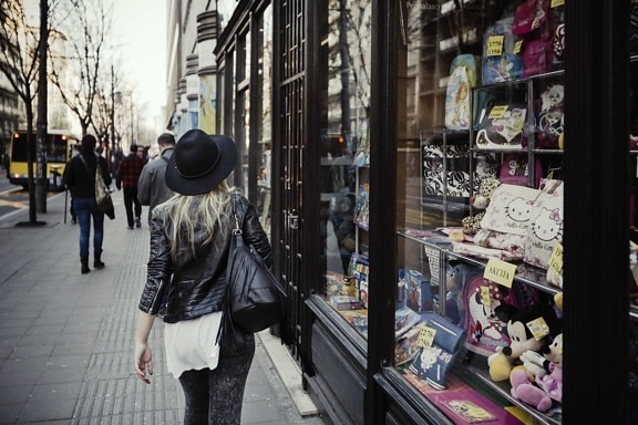 glamour, hat, pretty girl, shop, shopper, shopping, street, urban area, toyshop, city
