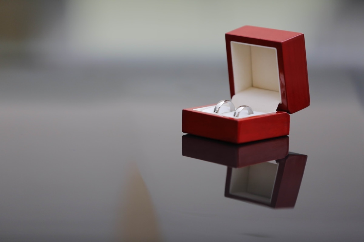 cutie, roșu, reflecţie, inele, nunta, inel de nunta, natura statica, arta, dragoste, bijuterii