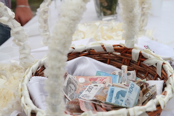 Banknote, Zeremonie, Event, Geld, Tradition, Hochzeit, Weidenkorb, traditionelle, Liebe, Feier