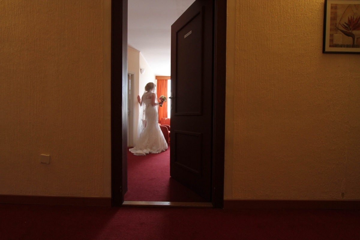 dveře, přední dveře, Hotel, hezké děvče, pokoj, svatba, nábytek, interiér, ložnice, světlo
