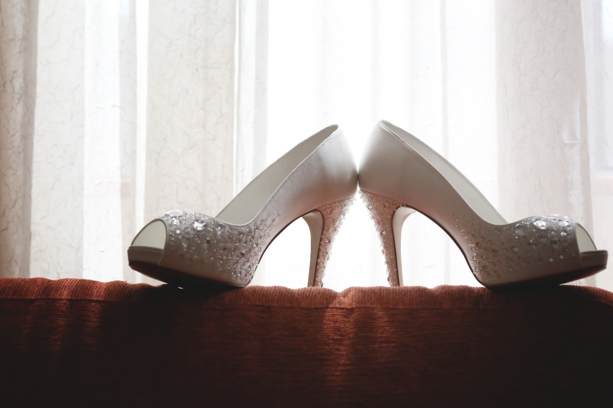 heels, shining, shoe, leather, footwear, fashion, classic, sandal, woman, room
