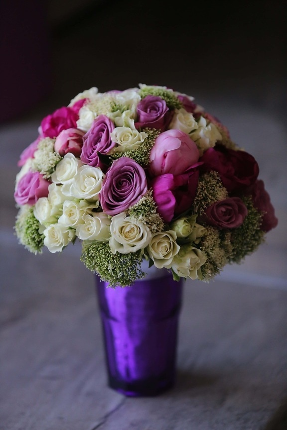 colorato, pastello, viola, bouquet, amore, matrimonio, disposizione, fiore, decorazione, rosa