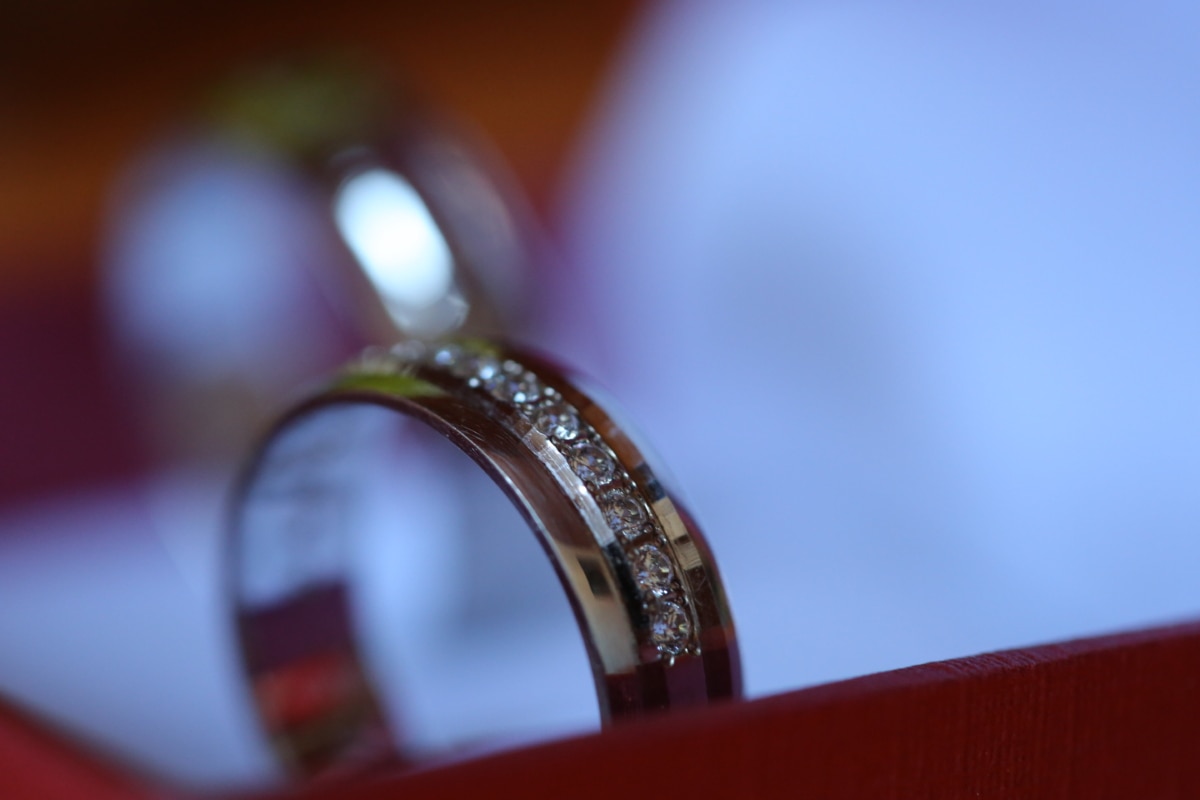 brilantní, detaily, diamant, zlatá záře, ručně vyráběné, luxusní, stříbro, snubní prsten, svatba, rozostření