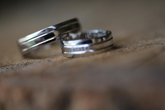 close-up, handmade, platinum, reflection, wedding ring, steel, blur, still life, industry, indoors