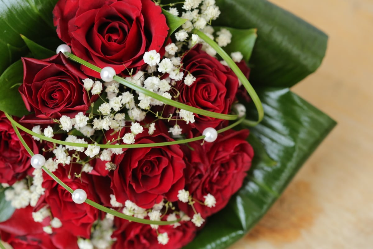 フリー写真画像 緑の葉 ロゼット ウェディングブーケ 愛 結婚式 ロマンス 配置 結婚 花束 花嫁