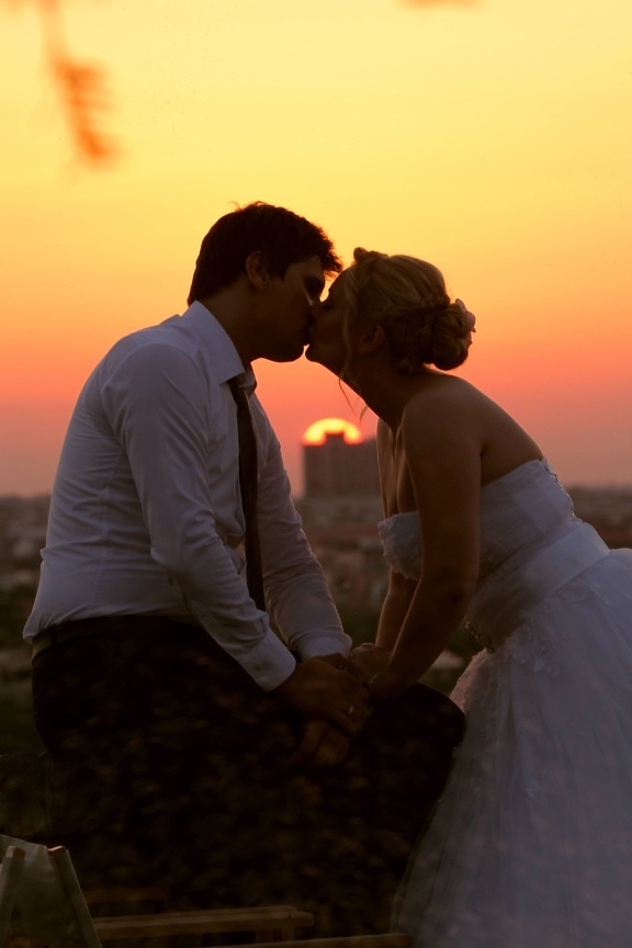 gorgeous, kiss, pretty, pretty girl, romantic, side view, silhouette, sunset, wedding, wedding dress