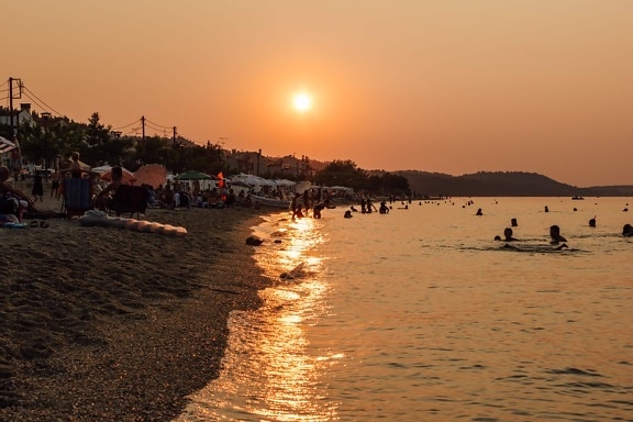 multitud, Playa, verano, puesta de sol, zona turística, nadador, natación, recreación, relajación, agua