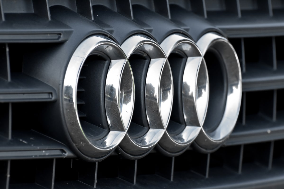 Audi, znak, symbol, samochodu, krata wlotu powietrza, stali, chrom, koła, metaliczne, motoryzacyjny
