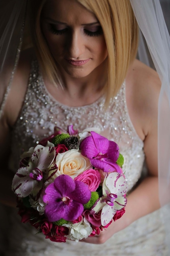 bride, pretty girl, blonde hair, wedding dress, wedding bouquet, veil, lips, skin, eyelashes, skincare