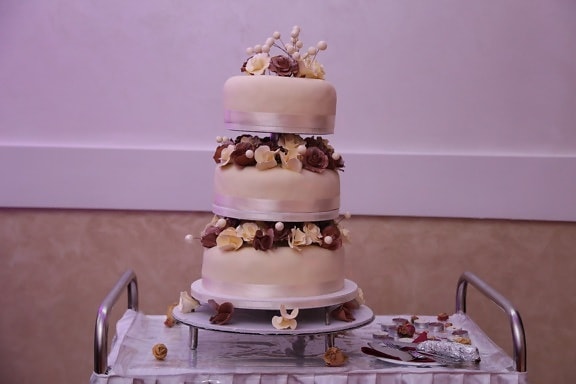 餐具, 刀, 餐厅, 婚庆蛋糕, 叉, 婚礼, 蛋糕, 巧克力, 餐饮, 人