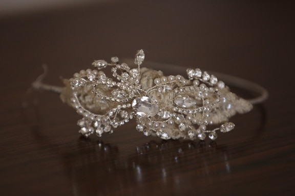 diamond, brilliant, crown, jewel, jewelry, close-up, accessory, platinum, crystal, luxury
