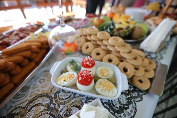 buffet, egg yolk, banquet, egg white, egg, cookie, cookies, biscuit, salad, plate