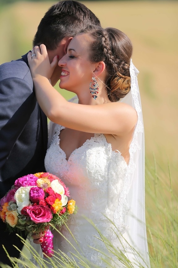 smile, bride, enjoyment, marriage, love, happiness, groom, married, bouquet, dress
