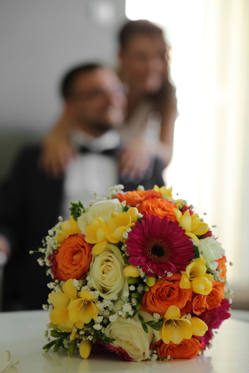 wedding bouquet, blurry, bride, groom, flower, arrangement, flowers, decoration, bouquet, spring