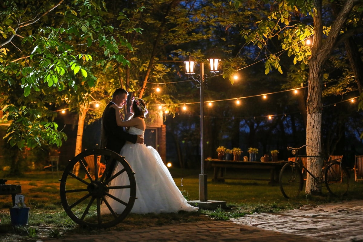 bruden, Vintage, brudgummen, byn, lampan, nattliv, vagn, hjulet, personer, gata