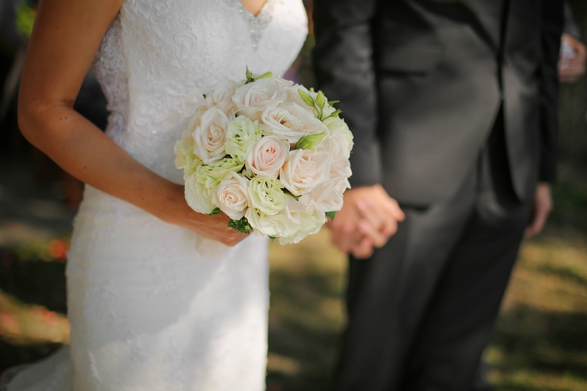 bruidegom, trouwjurk, bruidsboeket, romantiek, sluier, regeling, bruid, liefde, boeket, bruiloft