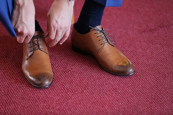 man, shoes, shoelace, elegant, red carpet, elegance, classic, fashion, shoe, leather
