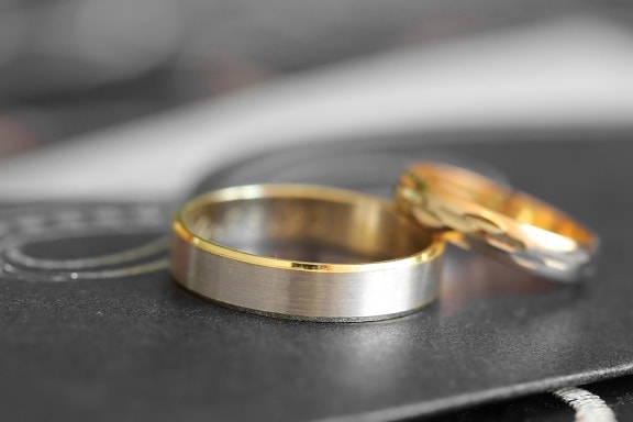 shining, gold, wedding ring, jewelry, rings, close-up, wedding, still life, blur, business